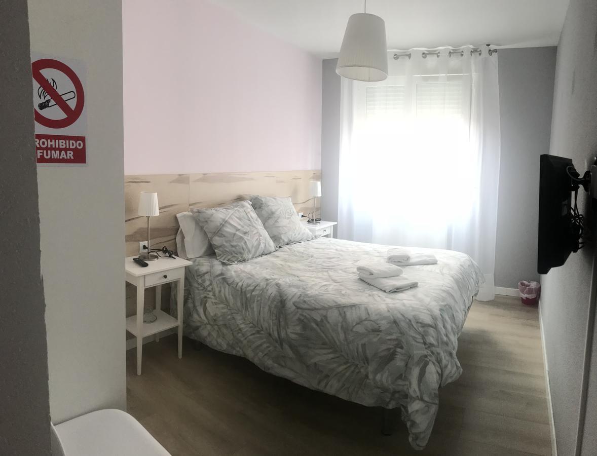 Alojamientos Iruna Pamplona Kültér fotó